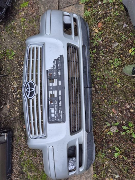 ZDERZAK PRZEDNI TOYOTA AVENSIS T25 LIFT 2006-2008
