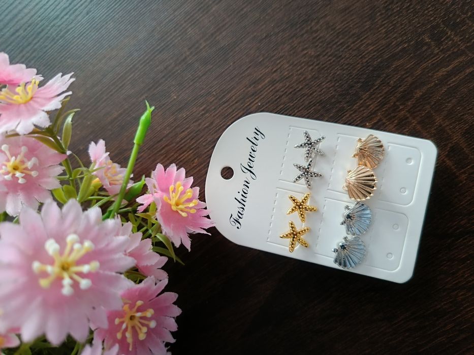 Zestaw 4 par kolczyków sztyfty wkrętki