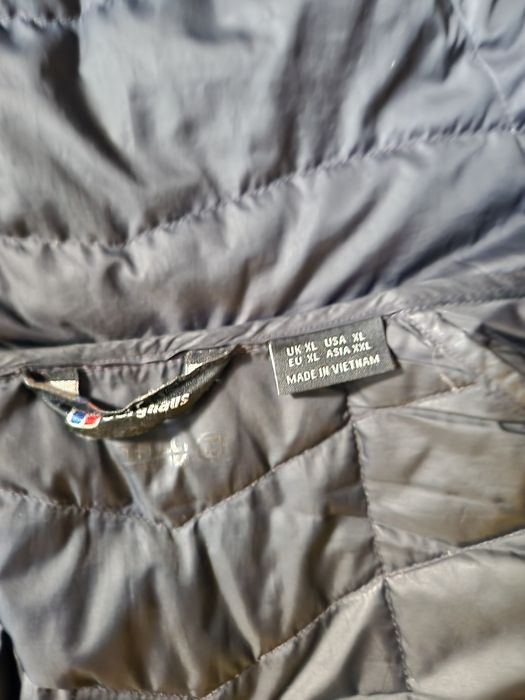 Куртка berghaus.
