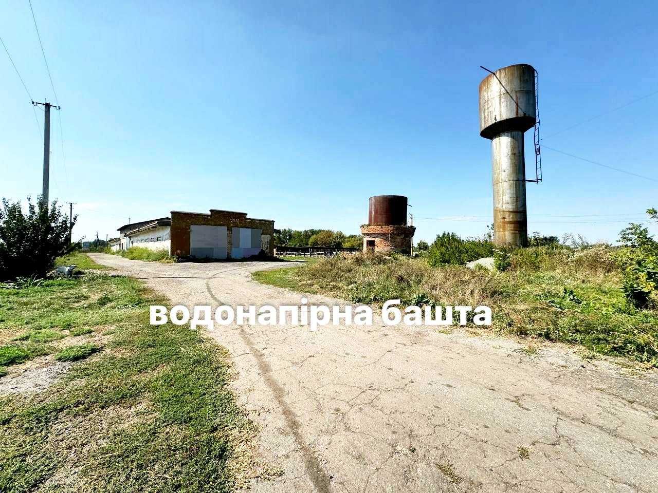 Продається діючи СІМЕЙНА Молочна ЕКОФЕРМА +3,2 га +10 га землі