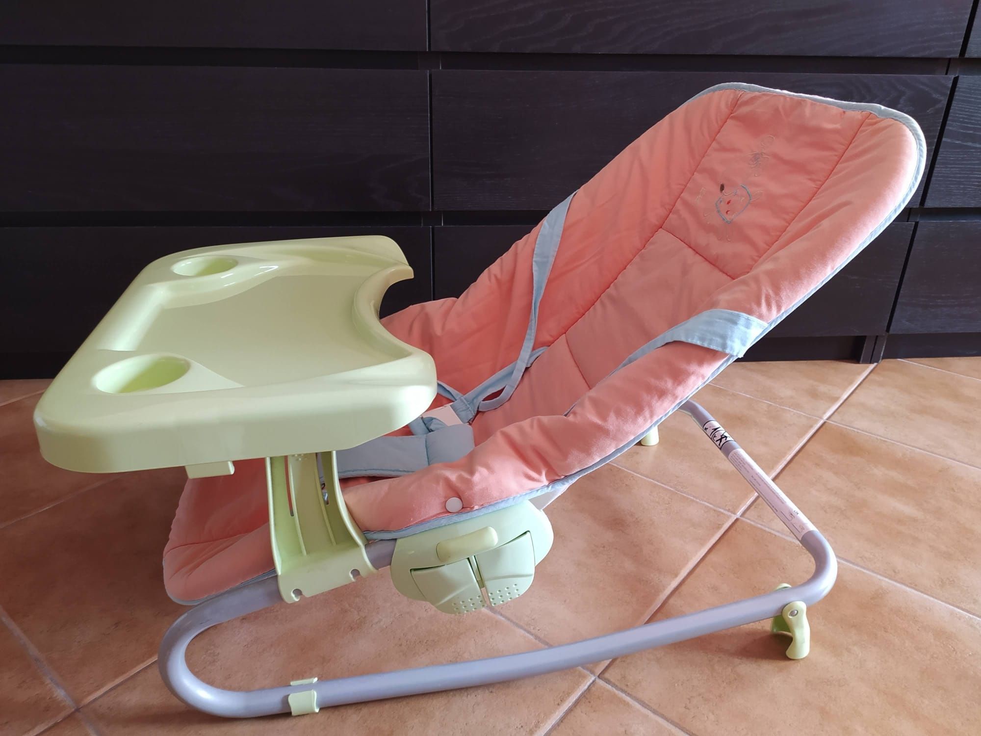 Esperguiçadeira para bebé