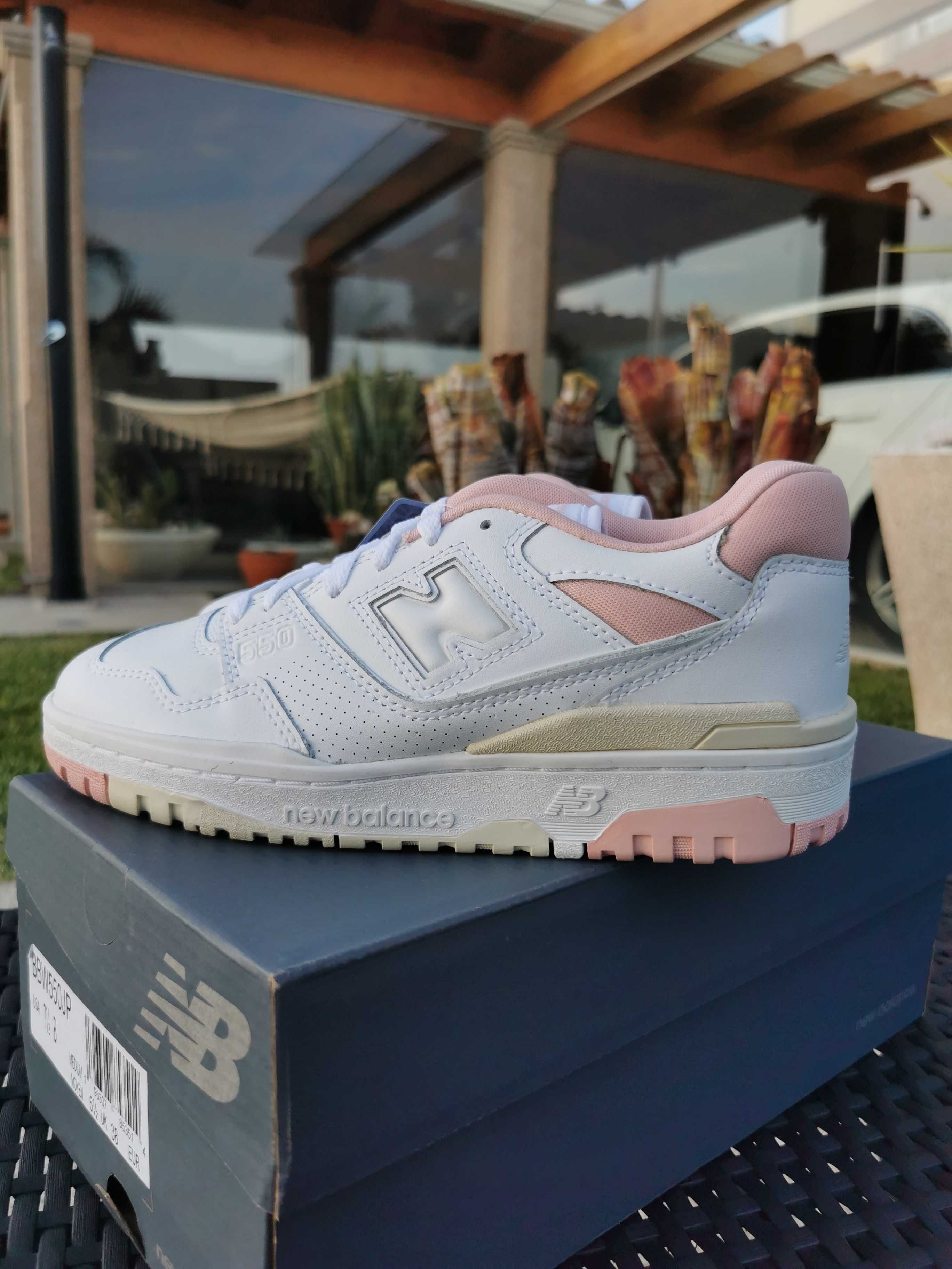 New Balance 550 Pink