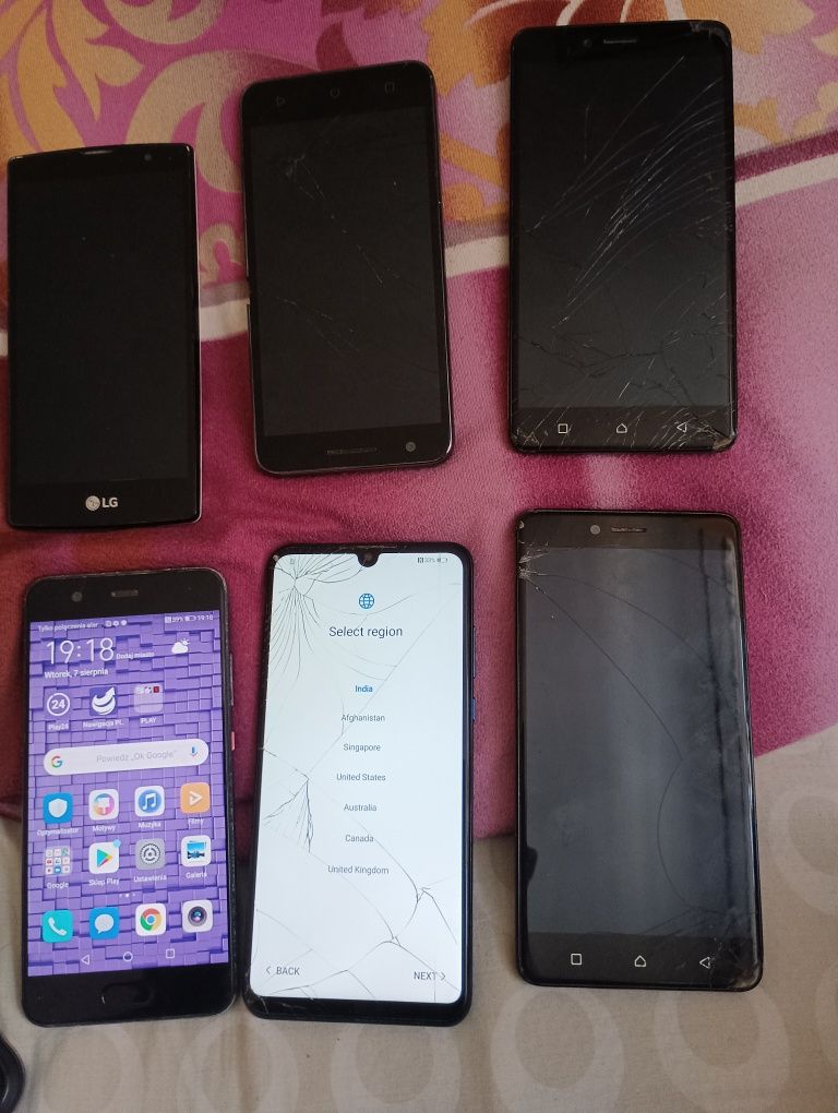 Telefony uszkodzone