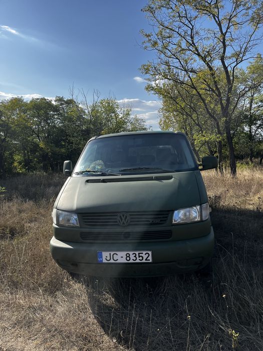 Volkswagen Caravelle T4