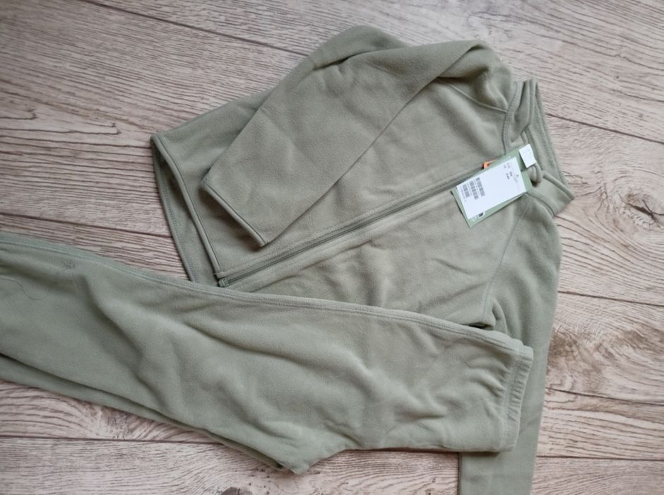 Dres H&M r.104 polarowy komplet