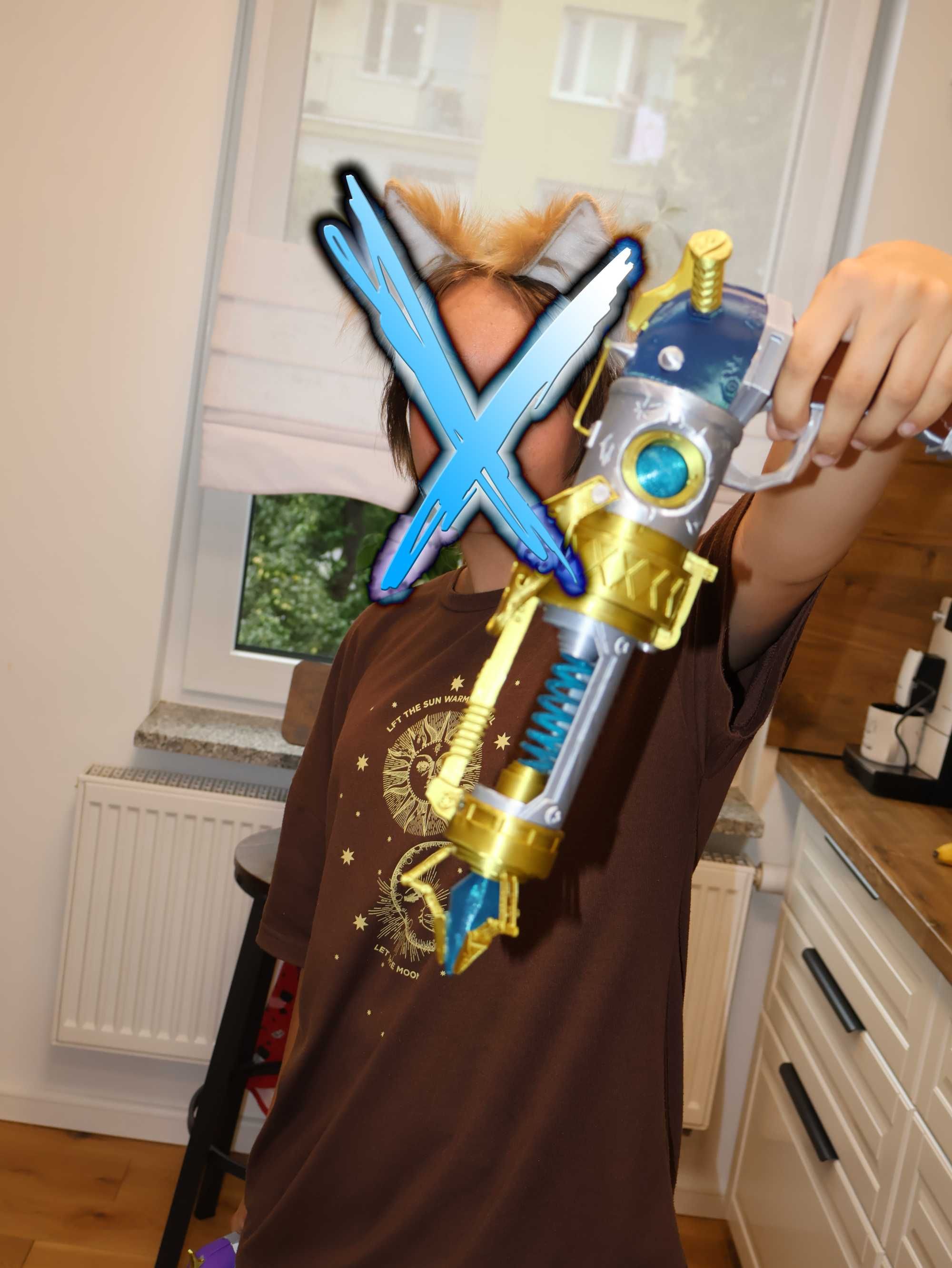 Jinx Gun from Arcane season 2 - Isha Gun - Cosplay prop