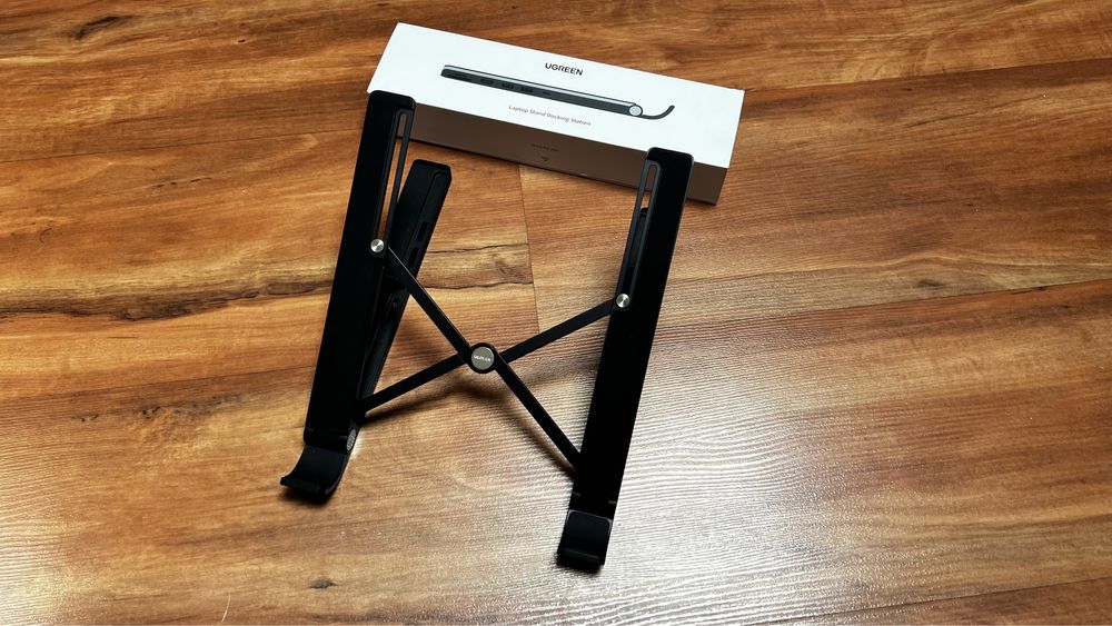 Ugreen podstawka dokujaca pod laptopa