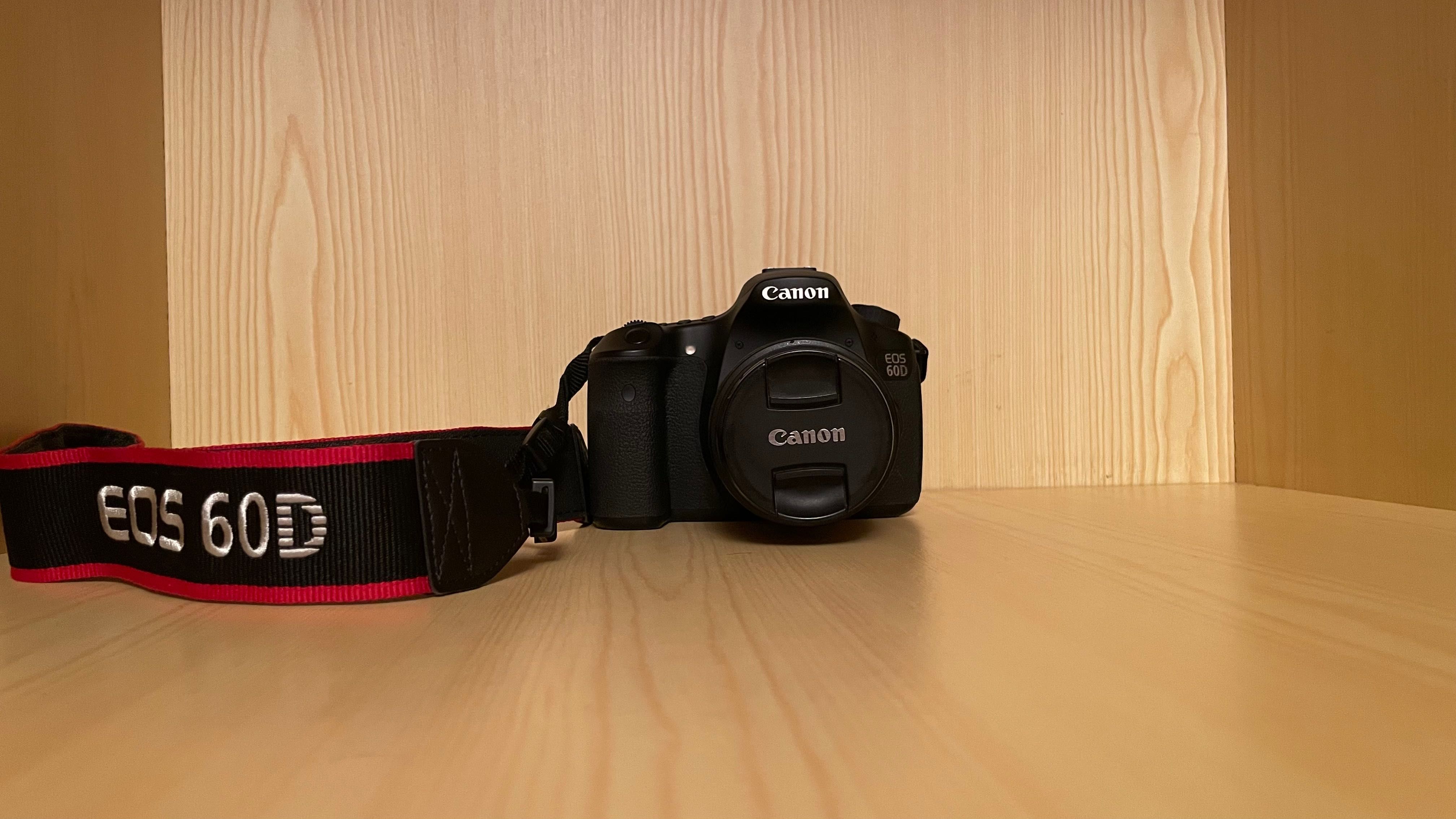 Фотоапарат CANON 60D в чудовому стані + Подарунок