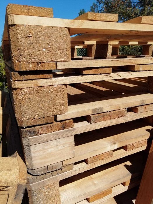 Palety 120 x 80 cm ładne mocne jasne przemysłowe, np. na taras, schody