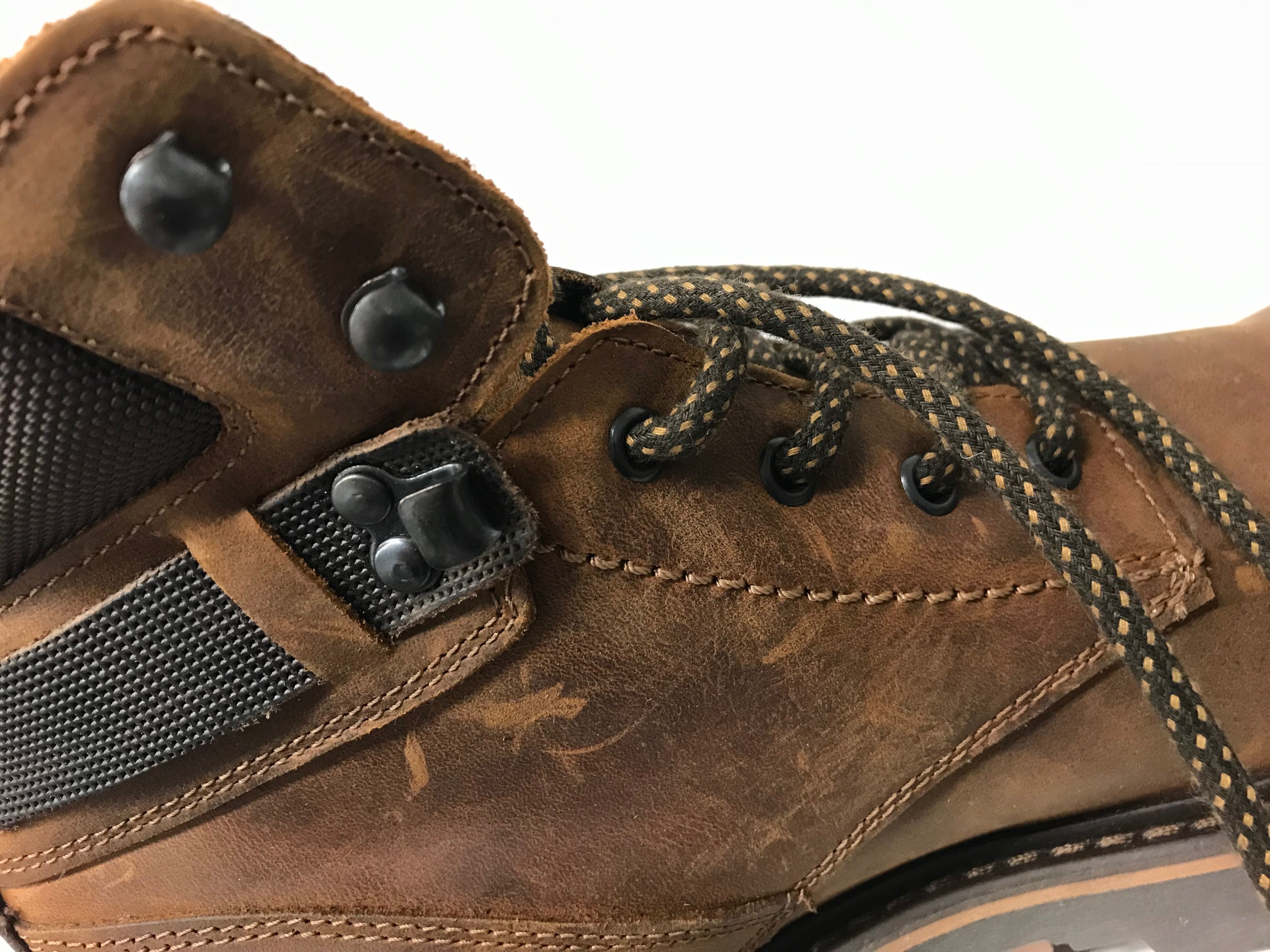 Buty zimowe AM Shoe Company, brązowe, rozmiar 45, skórzane, wyczesane