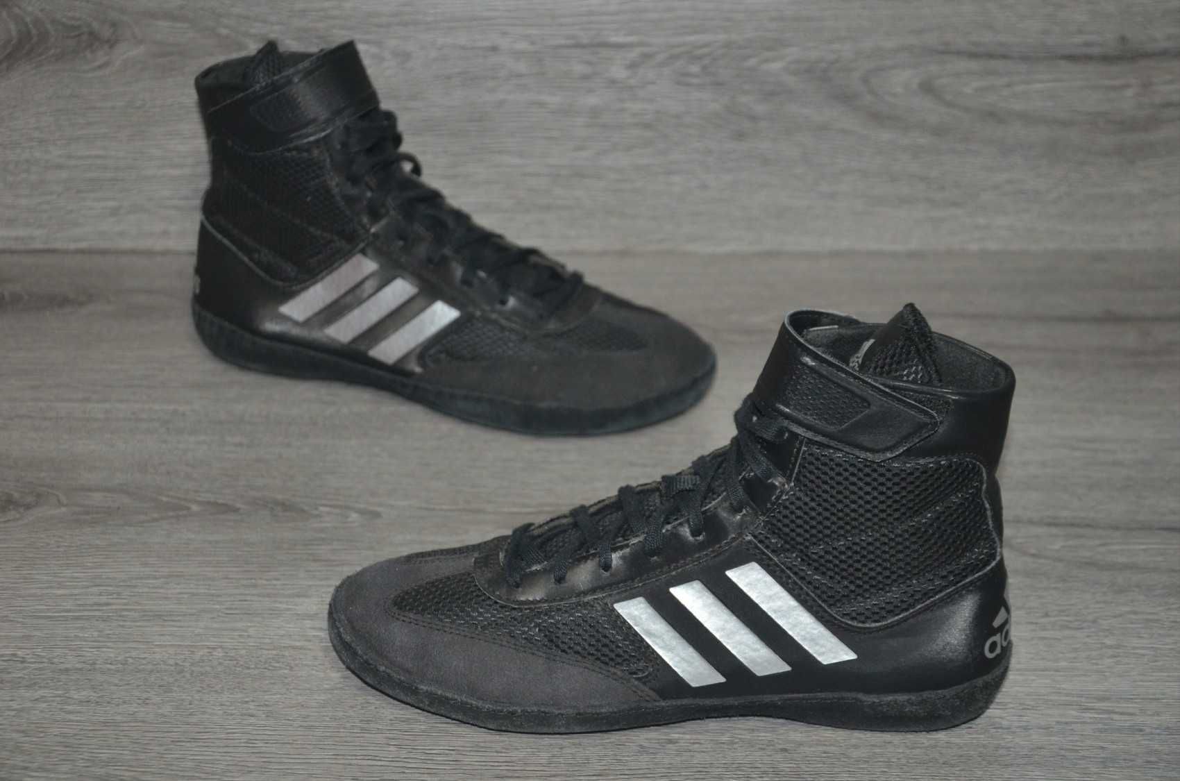 Продам кросівки для боксу Фирма ADIDAS Combat Speed.5 .