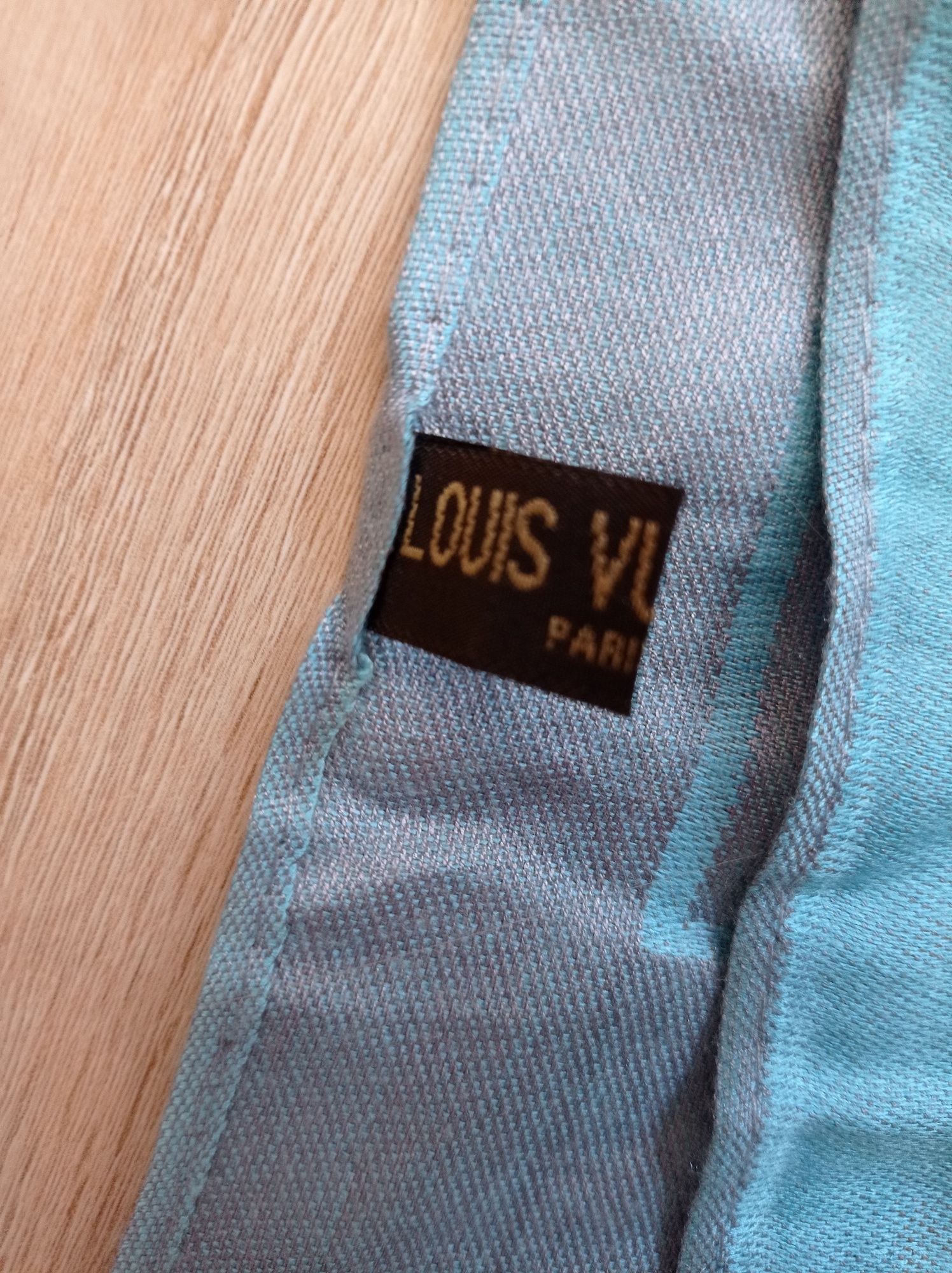 Louis Vuitton шарф -палантин