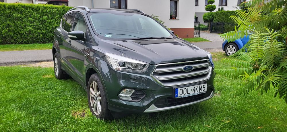 Ford Kuga 1.5 benzyna