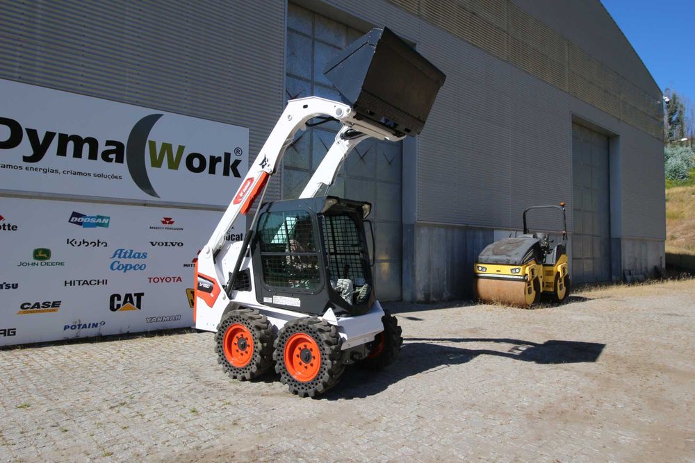 Bobcat Mini Carregador  S450 como nova