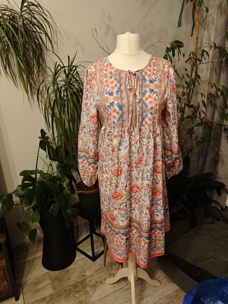 Sukienka w kwiaty elegancka weselna komunijna retro vintage ciążowa