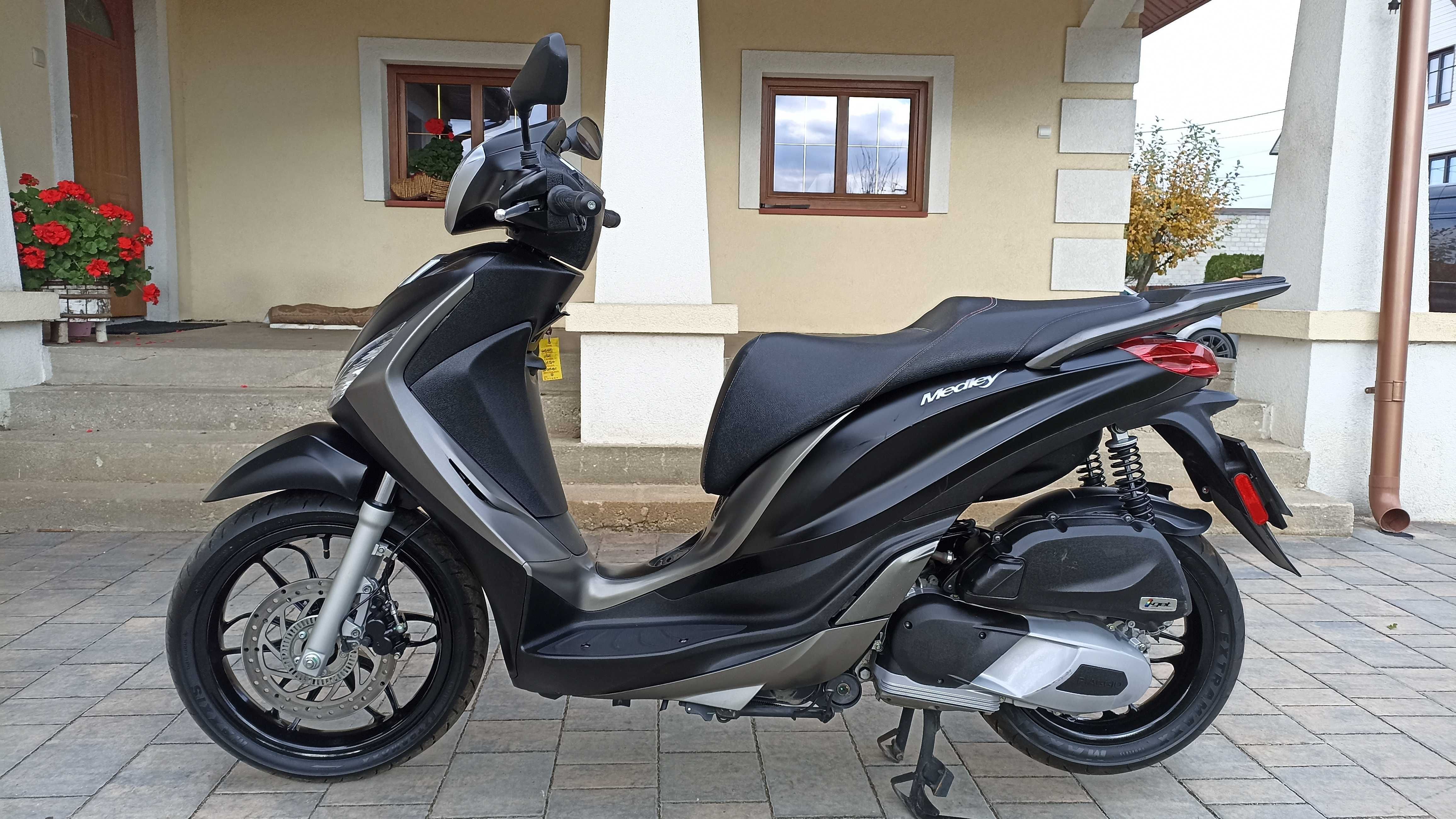 Piaggio Medley 125, rok2018 , JAK NOWY 1500km