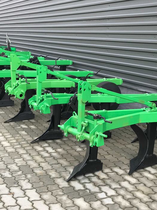 КУПУЮТЬ ВСІ! - ПЛУГ навісний, 2 - 4 корпусний! Бомет - Посилена Рама!