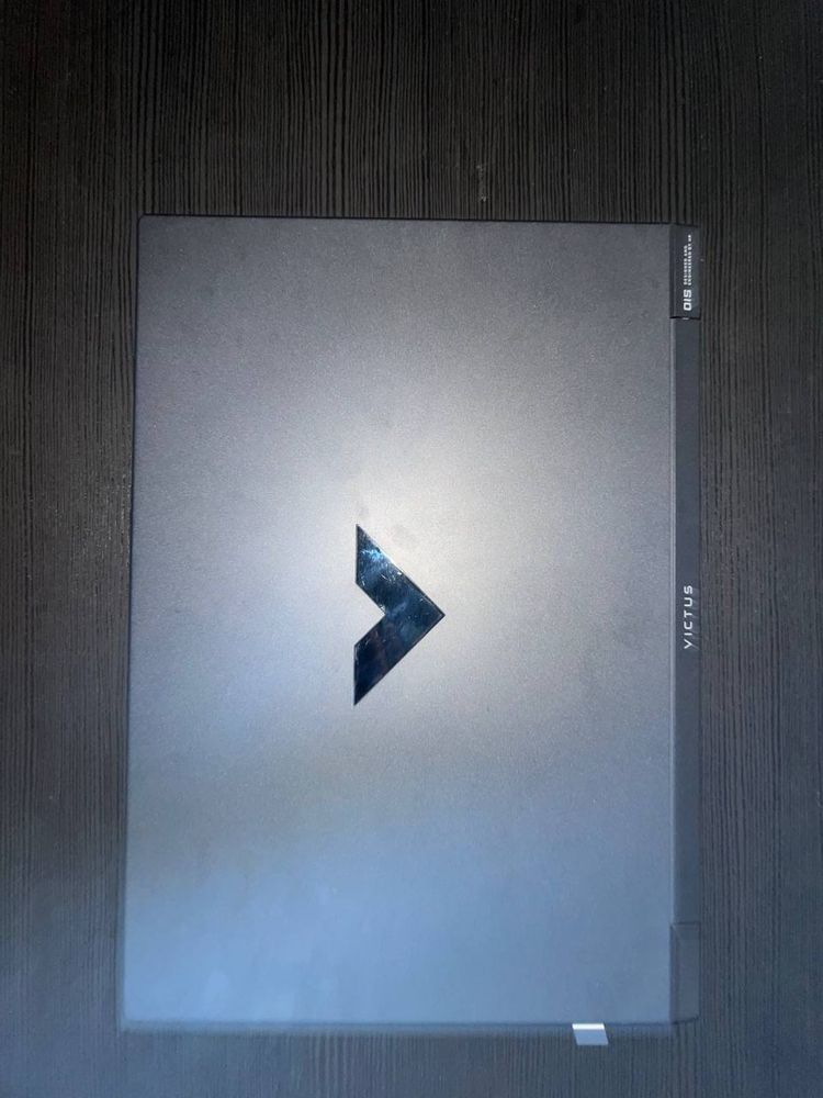 Sprzedam laptopa Hp victus