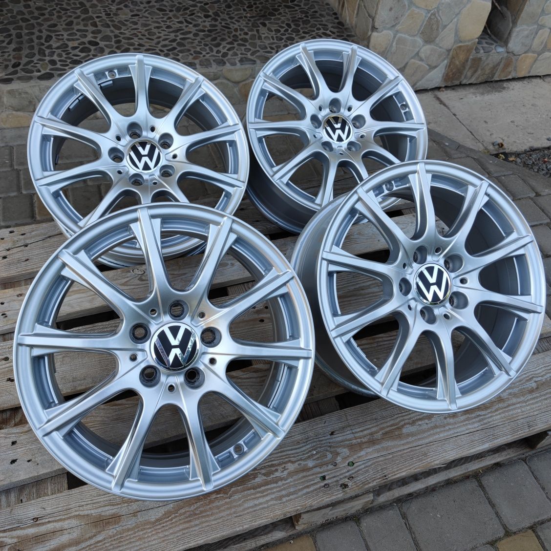 5x112 VW Jetta •Passat B6 B7•B8•Golf Audi A4 W205 W204 W 212 Диски