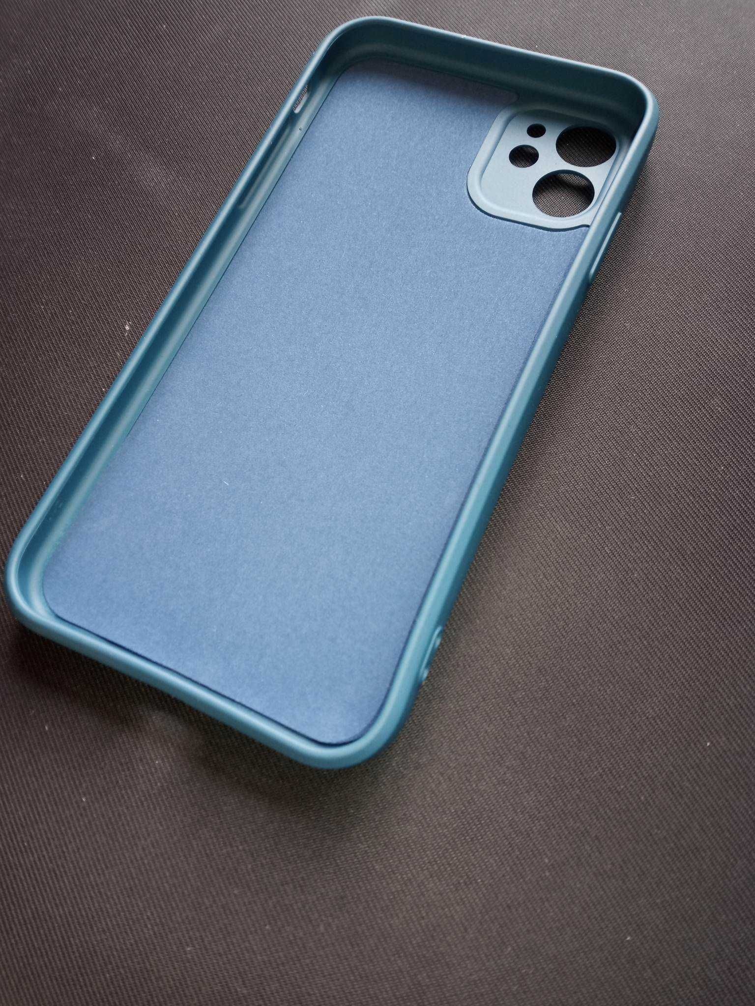 Etui iPhone 11 niebieski