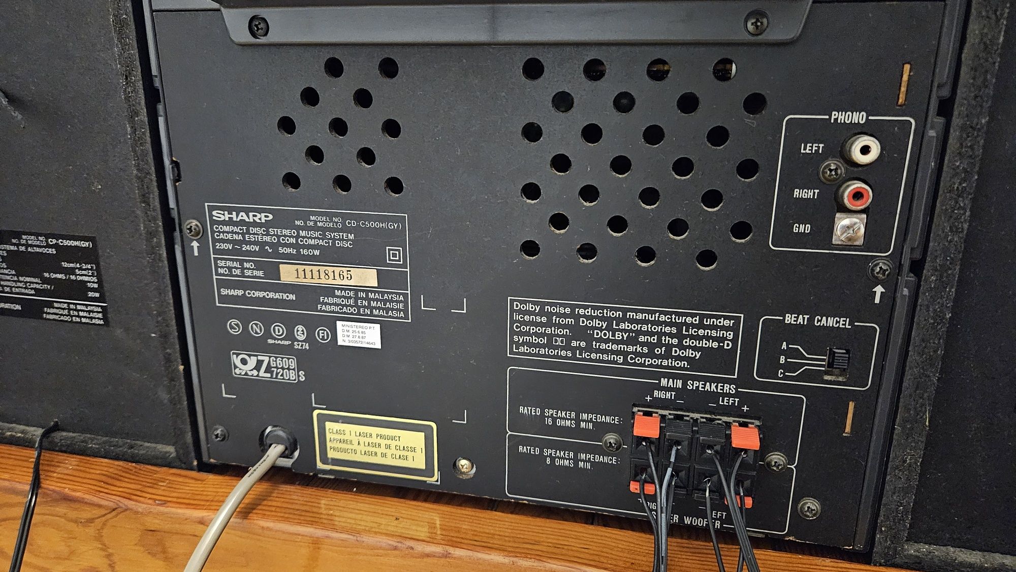 Mini wieża z subwooferem Sharp CD-C500