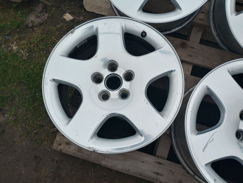 Alufelgi 17' Audi A8 polerowane Oryginalne felgi 5x112 Seat Volkswagen