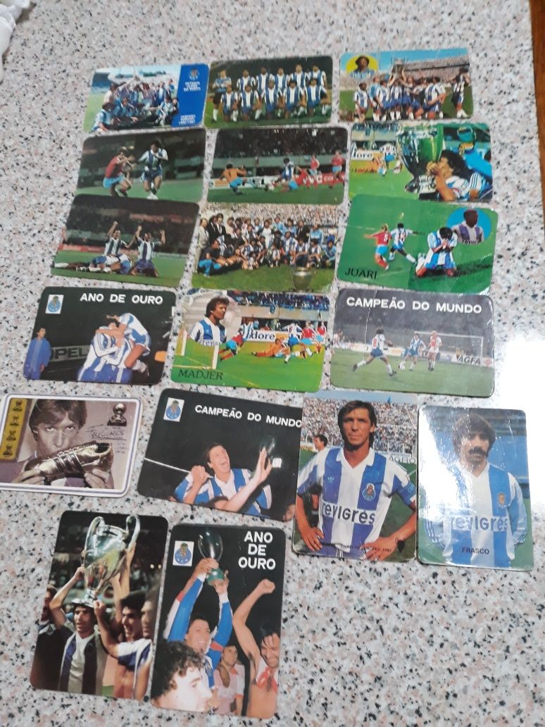 Conjunto variado de cromos