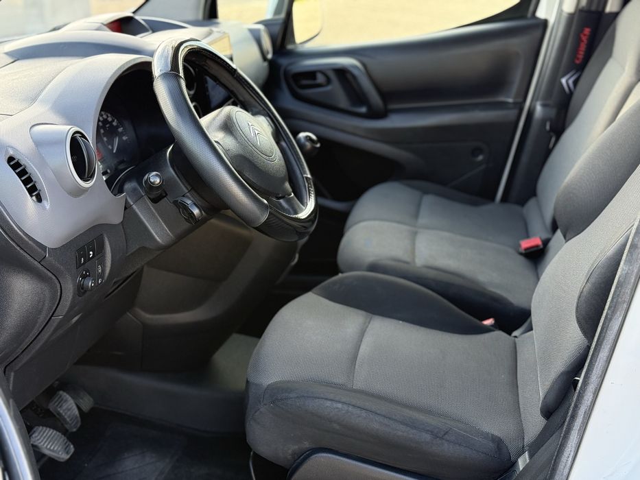 CITROEN BERLINGO 1.6 BLUE HDi ANO 2018 3 LUGARES