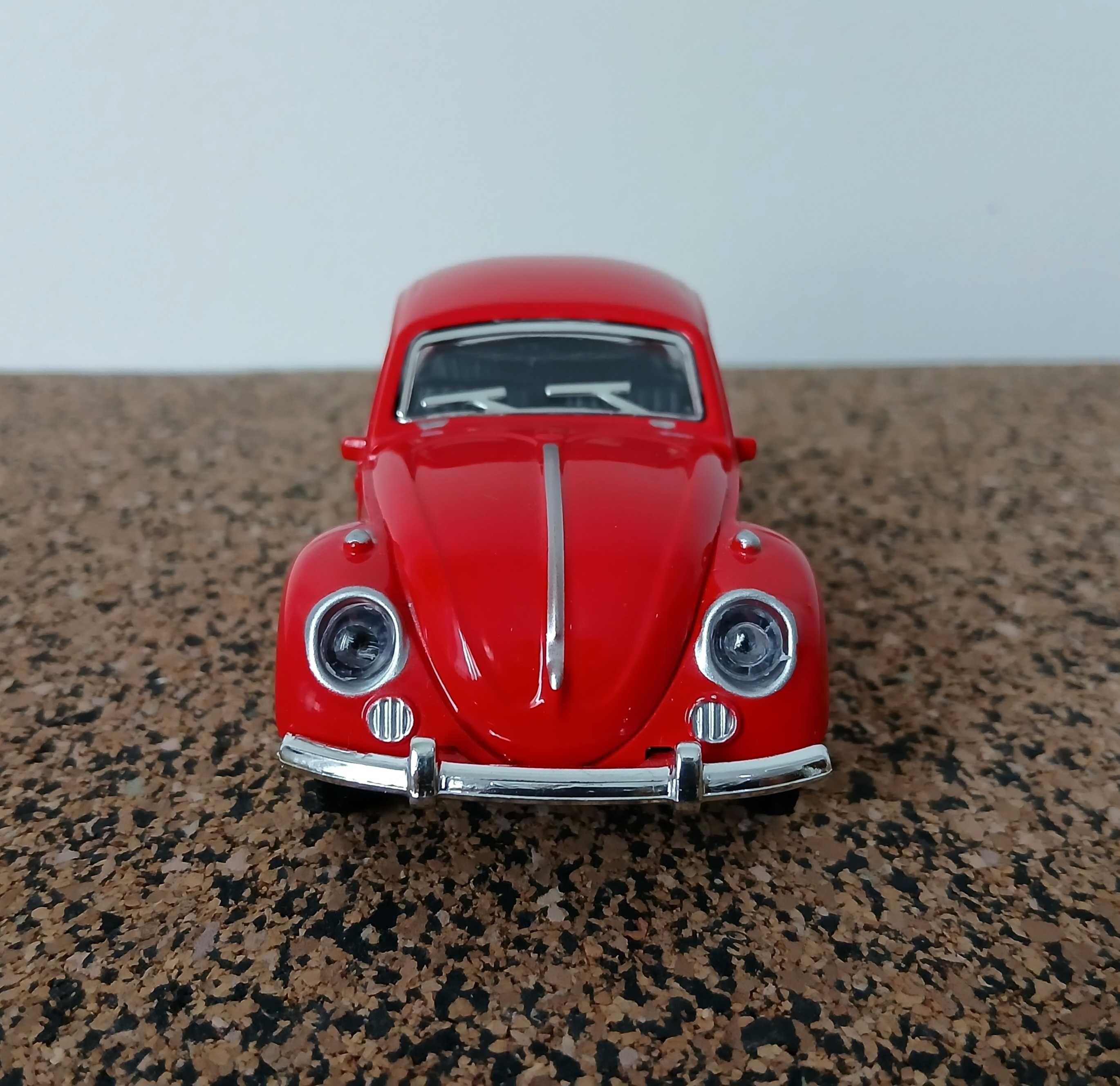 Volkswagen Beetle de 1946 (escala 1:32)