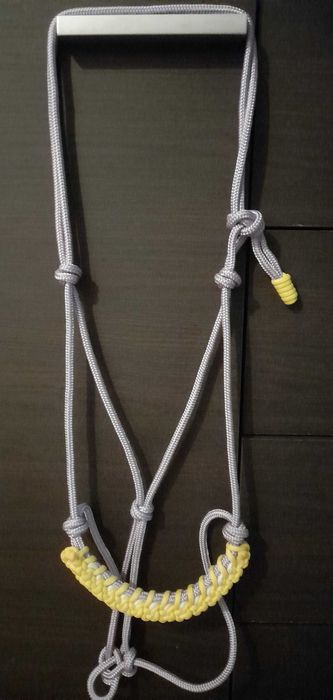Halter dark horse halters
