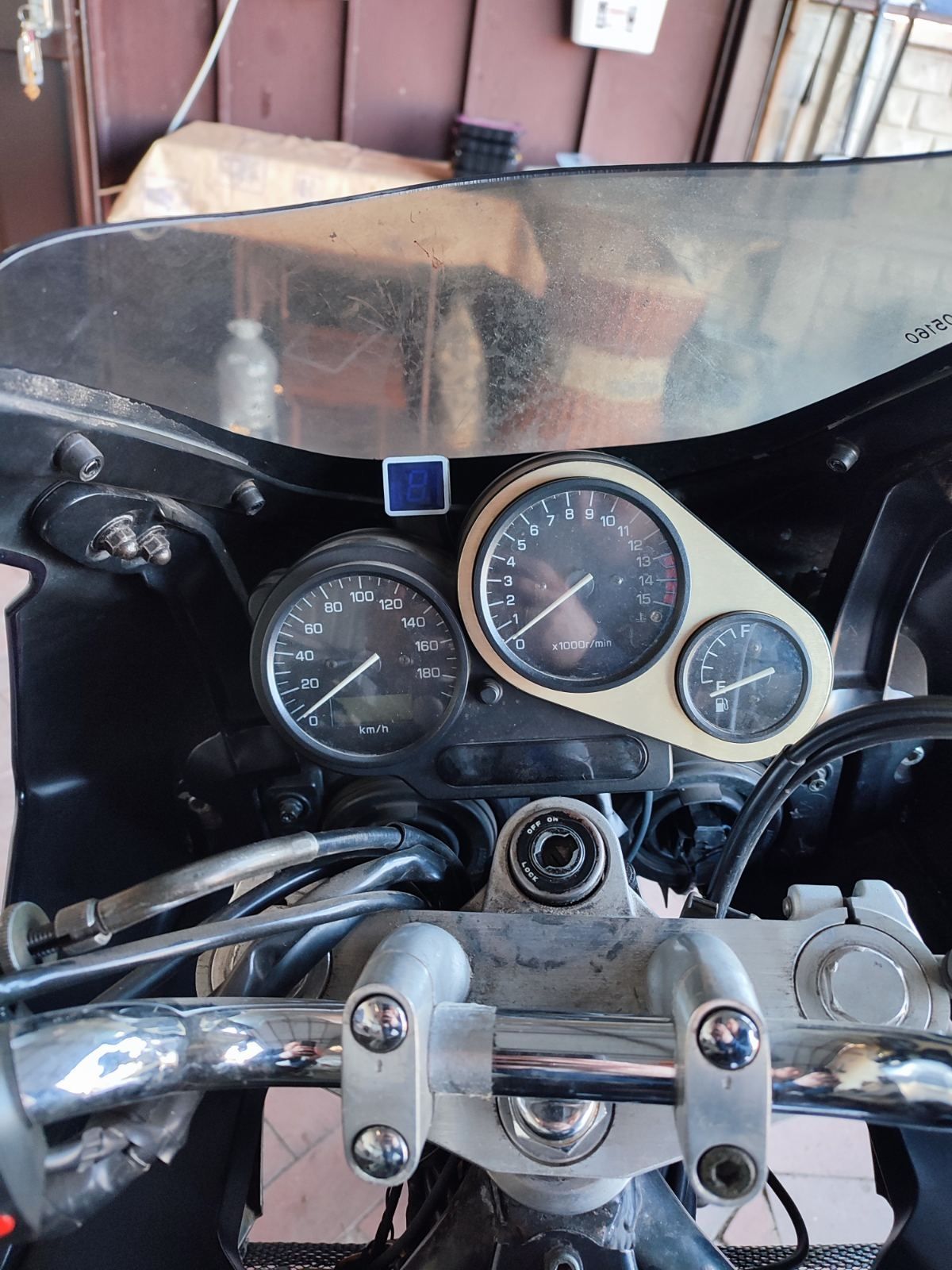 Продам Yamaha FZ400