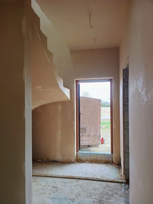 Tynki maszynowe gipsowe cementowo wapienne