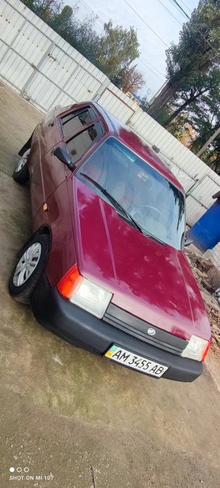 Автомобіль Заз Славута