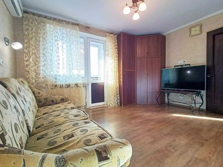 Продаж 1-кімн квартири в новобудові по Попова (автономне опалення).