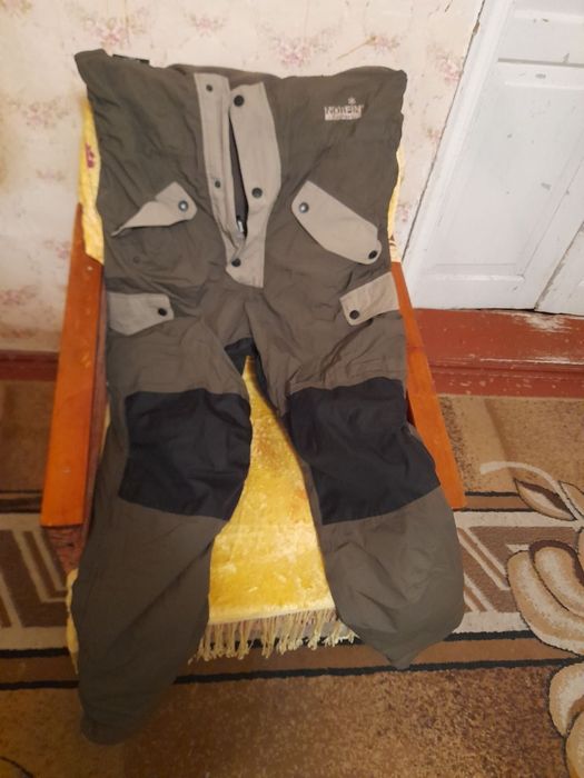 Продам новi штани зимовi