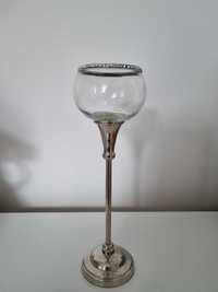 Dekoracyjny świecznik  szklano metalowy Cyrkonie Kielich na Nóżce