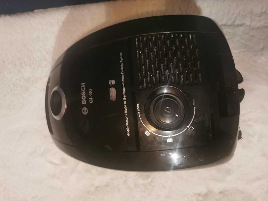 Odkurzacz Bosch 1800 W -workowy