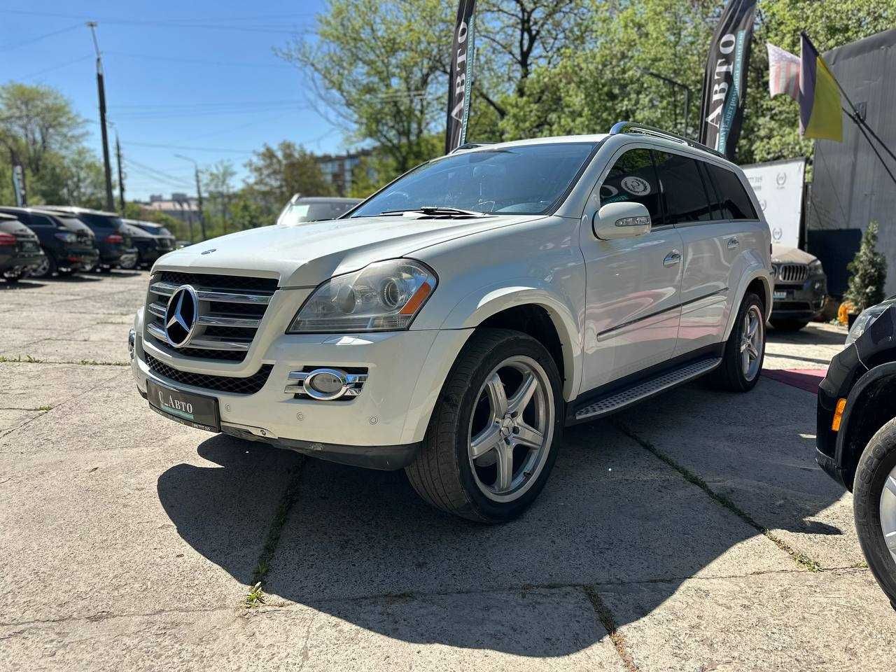 MERCEDES-BENZ GL 550 купити в кредит БЕЗ АВАНСУ