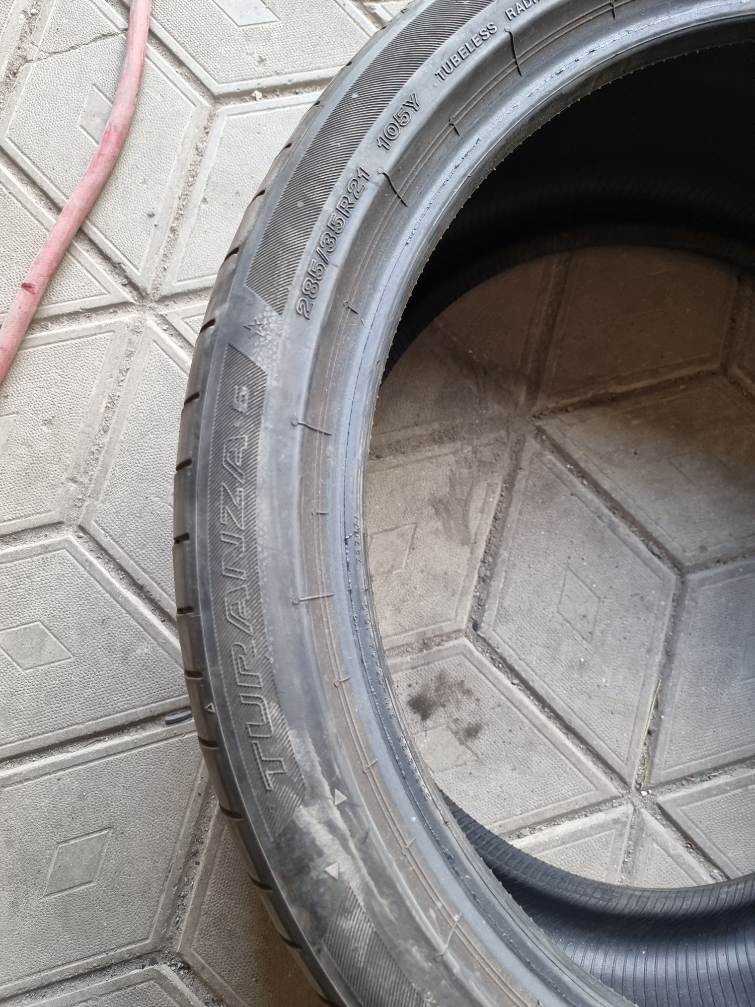 285/35 R21 Bridgestone Turanza 6