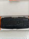 Teclado Krom Kyra RGB