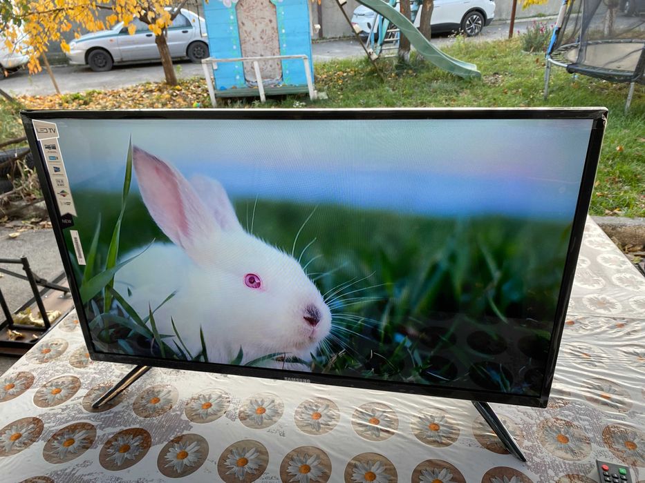 Телевизоры Самсунг 42 Smart TV 2/16GB 4K Samsung Корея голосовий пульт