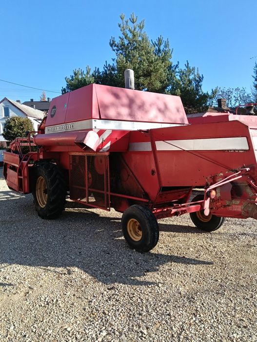 Massey Ferguson 187,186 MF kombajn zbożowy Massey Ferguson