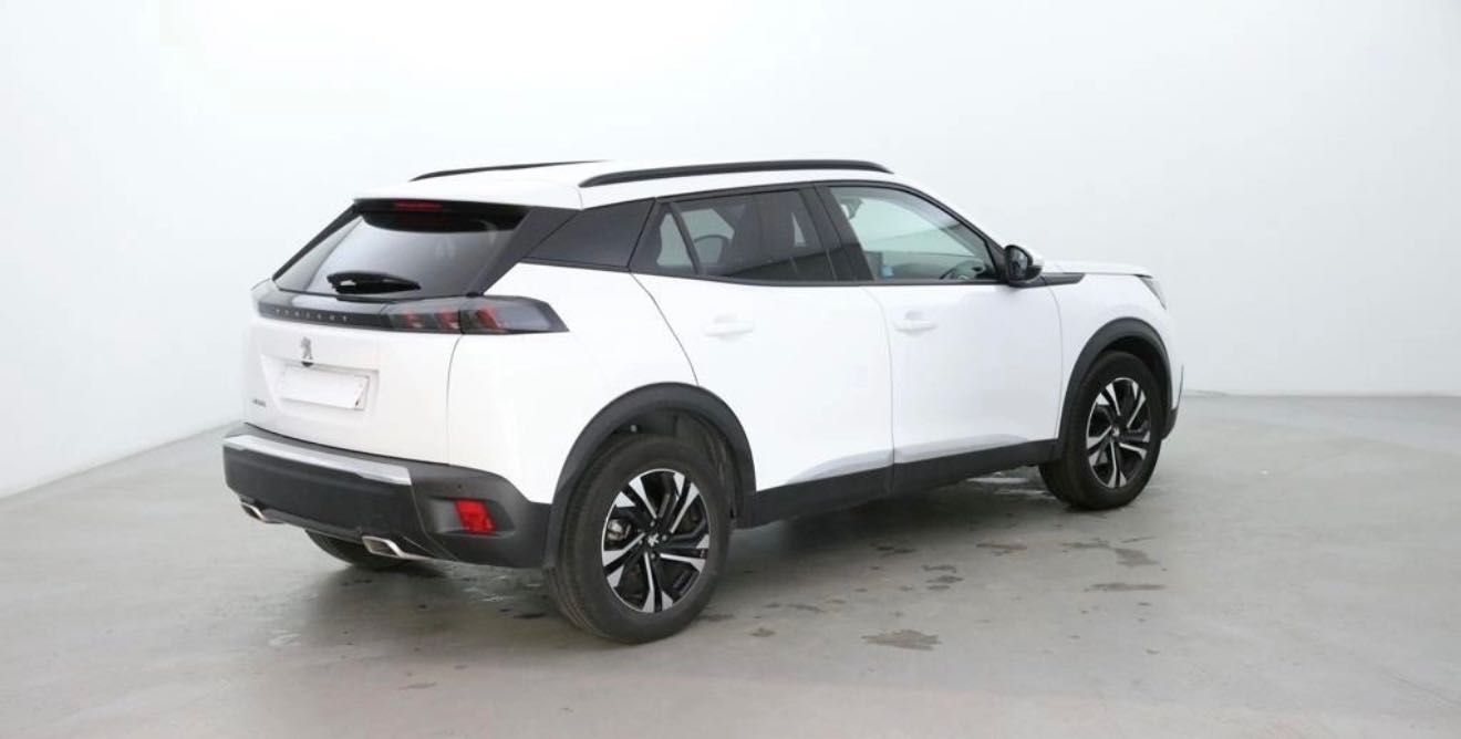 Peugeot 2008, ano 2021 com 89.000km a Gasolina