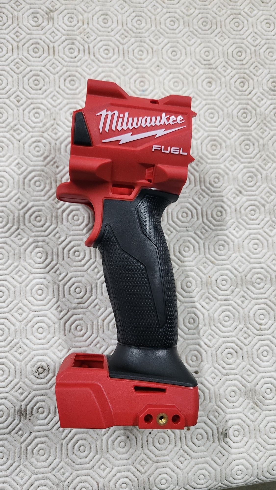 Carcaça para máquina milwaukee m18