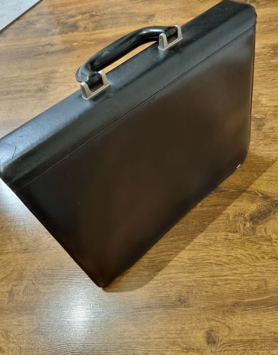 Walizka męska skóra