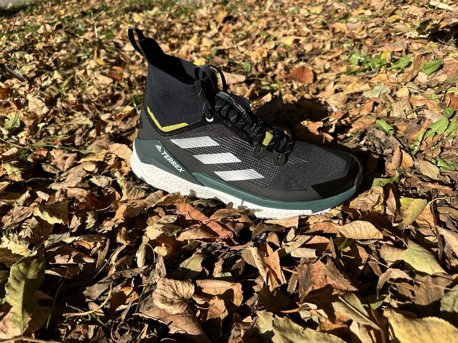 Черевики / кросівки для хайкінгу Adidas Terrex Free Hiker 2 ( РОЗМІРИ