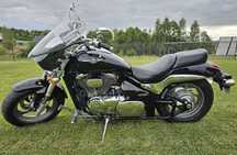 Suzuki Intruder 800