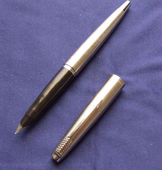 Caneta Parker 45