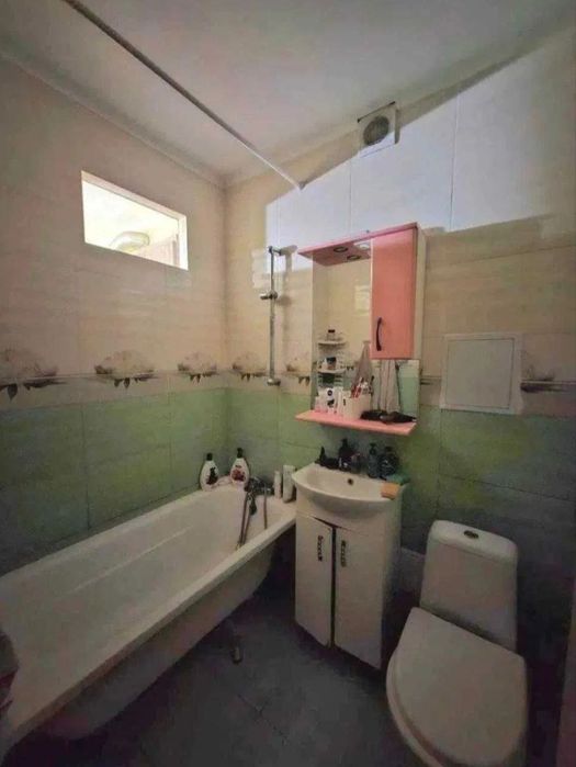 Продаж квартири біля Спартаку