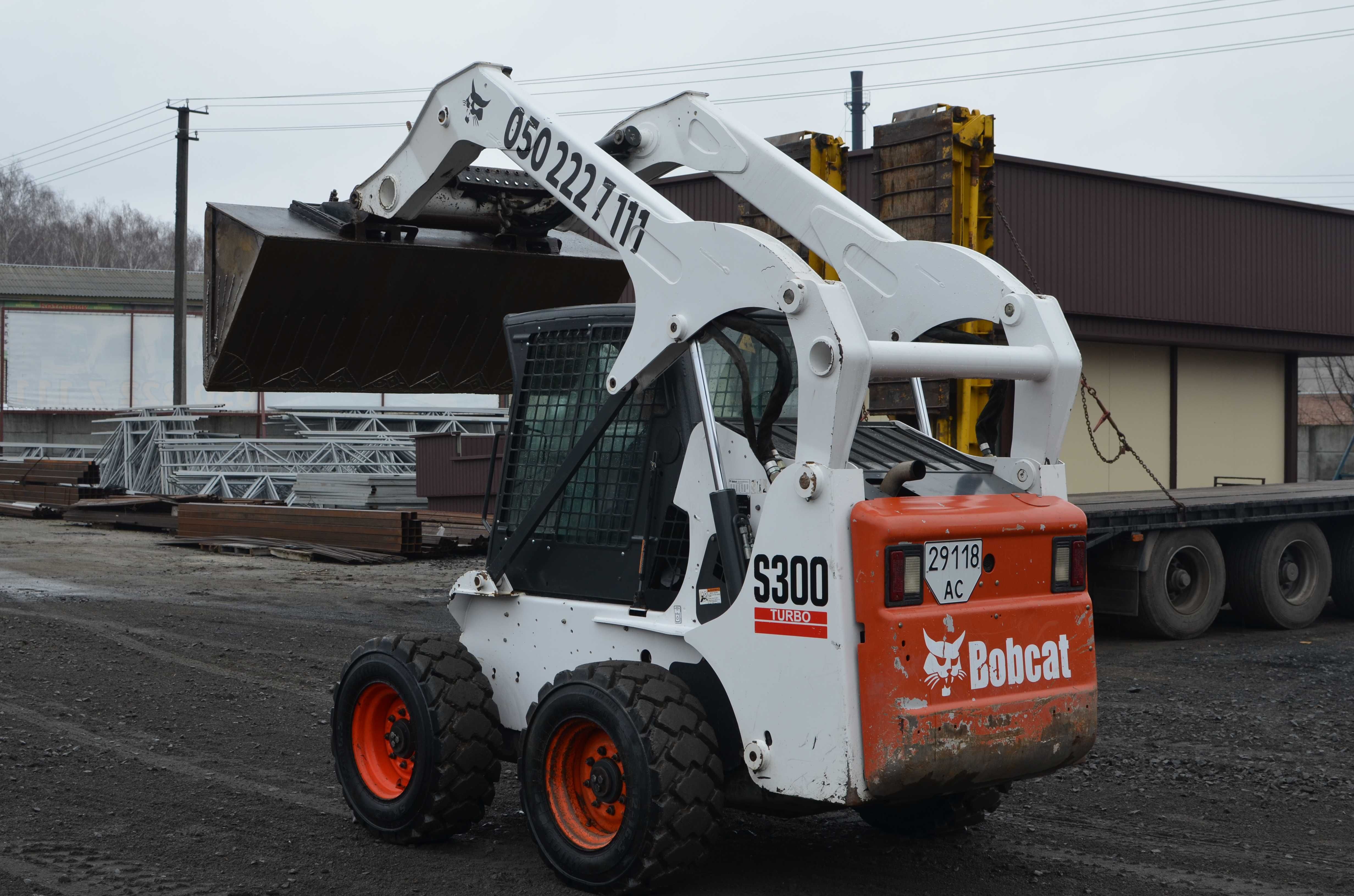 Мінінавантажувач bobcat s300